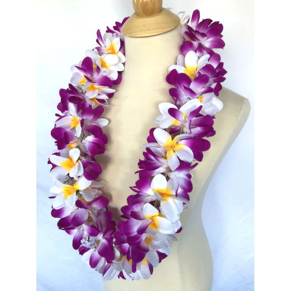 PLUMERIA LEI